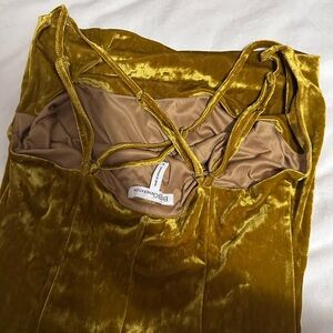 Bcbg velour gold/yellow midi dress size M strappy